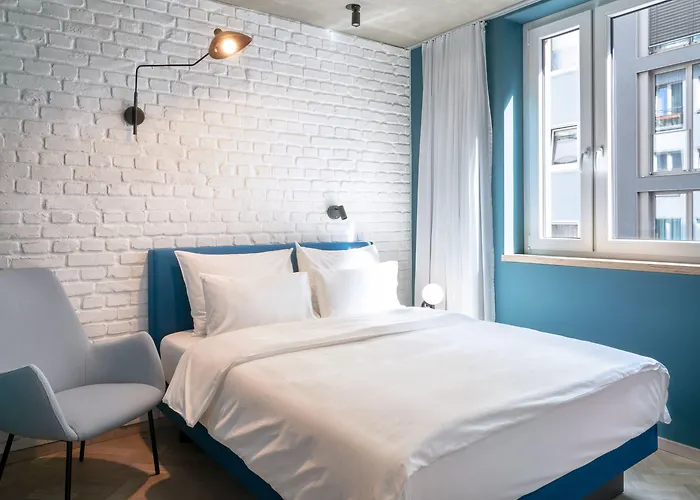Urban Loft Hotel 4*