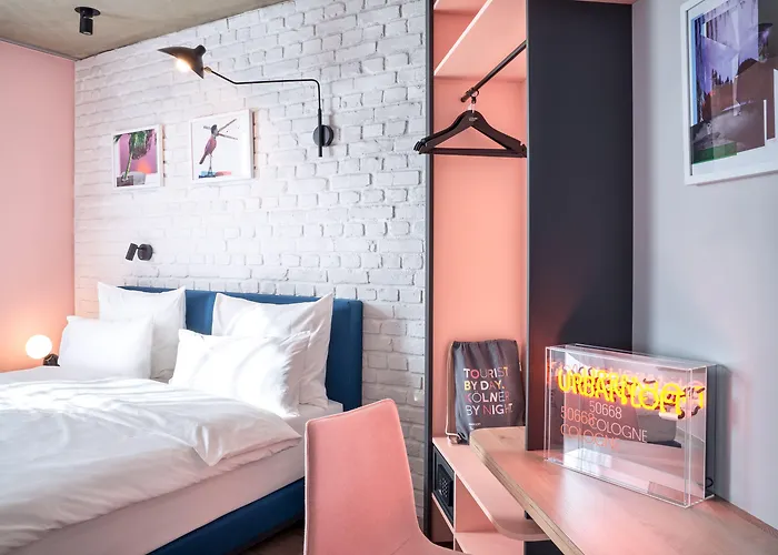 Urban Loft 4*