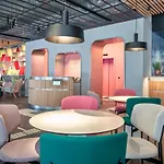 Urban Loft Hotel 4*