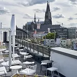 Urban Loft Hotel 4*