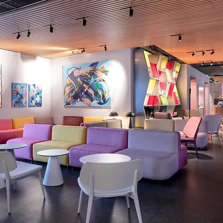 Ξενοδοχείο Urban Loft Κολωνία