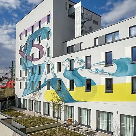 Urban Loft 4*