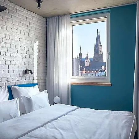Urban Loft كولونيا