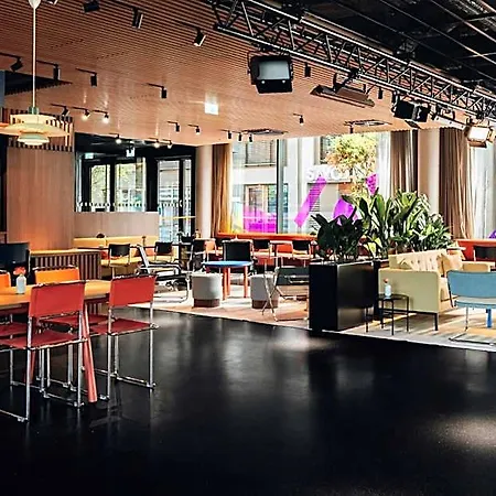 Urban Loft Ξενοδοχείο Κολωνία