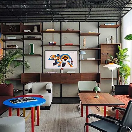 Urban Loft فندق