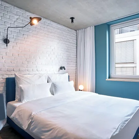 Urban Loft Отель Кёльн