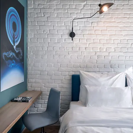 Urban Loft 4*